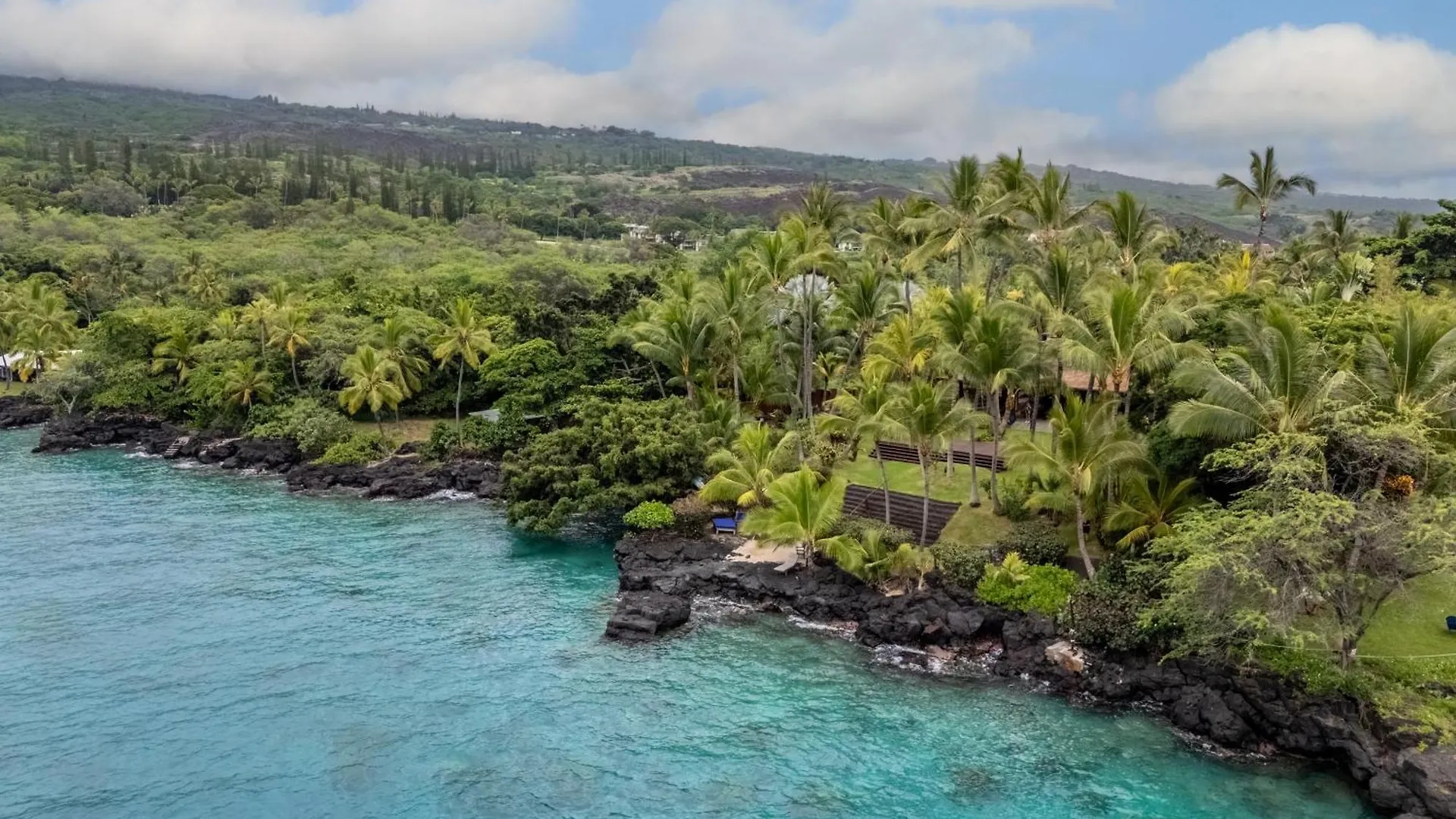 Kbm Resorts: Kona Bay House Stunning Ocean Front Estate Home Right On Keauhou Bay Kailua-Kona United States