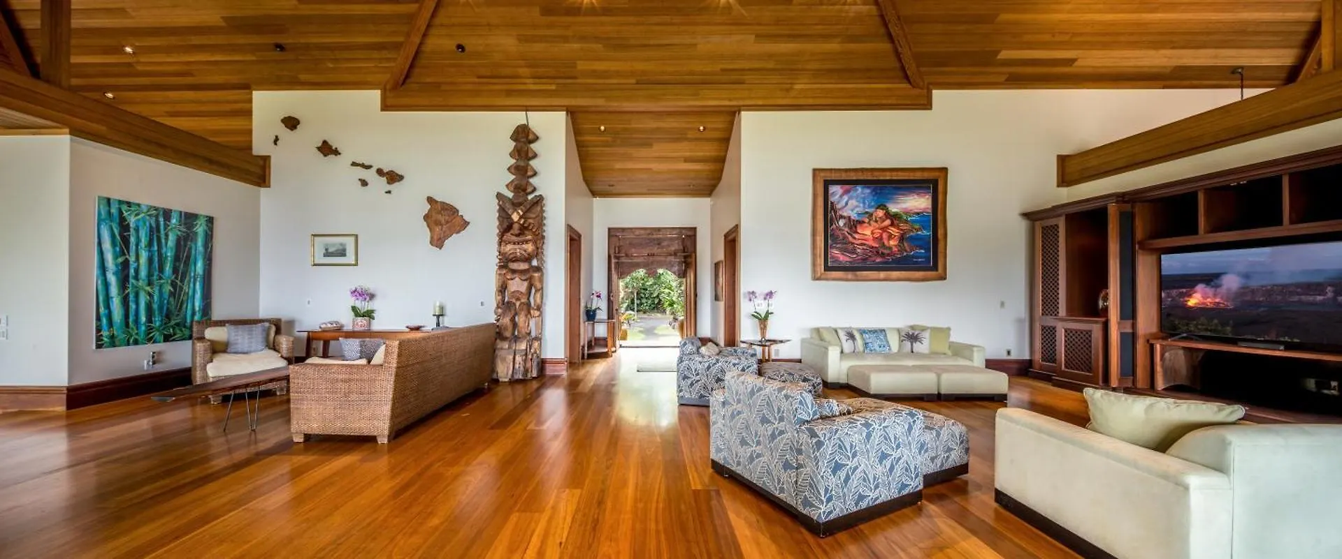 Holiday home Kbm Resorts: Kona Bay House Stunning Ocean Front Estate Home Right On Keauhou Bay Kailua-Kona