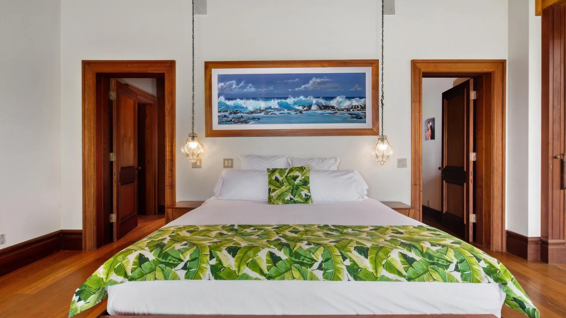 Kbm Resorts: Kona Bay House Stunning Ocean Front Estate Home Right On Keauhou Bay Kailua-Kona